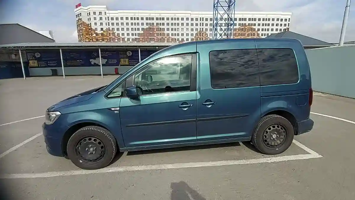 Volkswagen Caddy 2019 года за 13 000 000 тг. в Шымкент