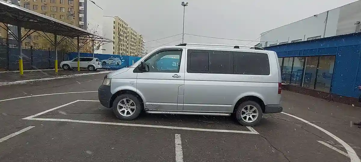 Volkswagen Transporter 2003 года за 6 000 000 тг. в Алматы