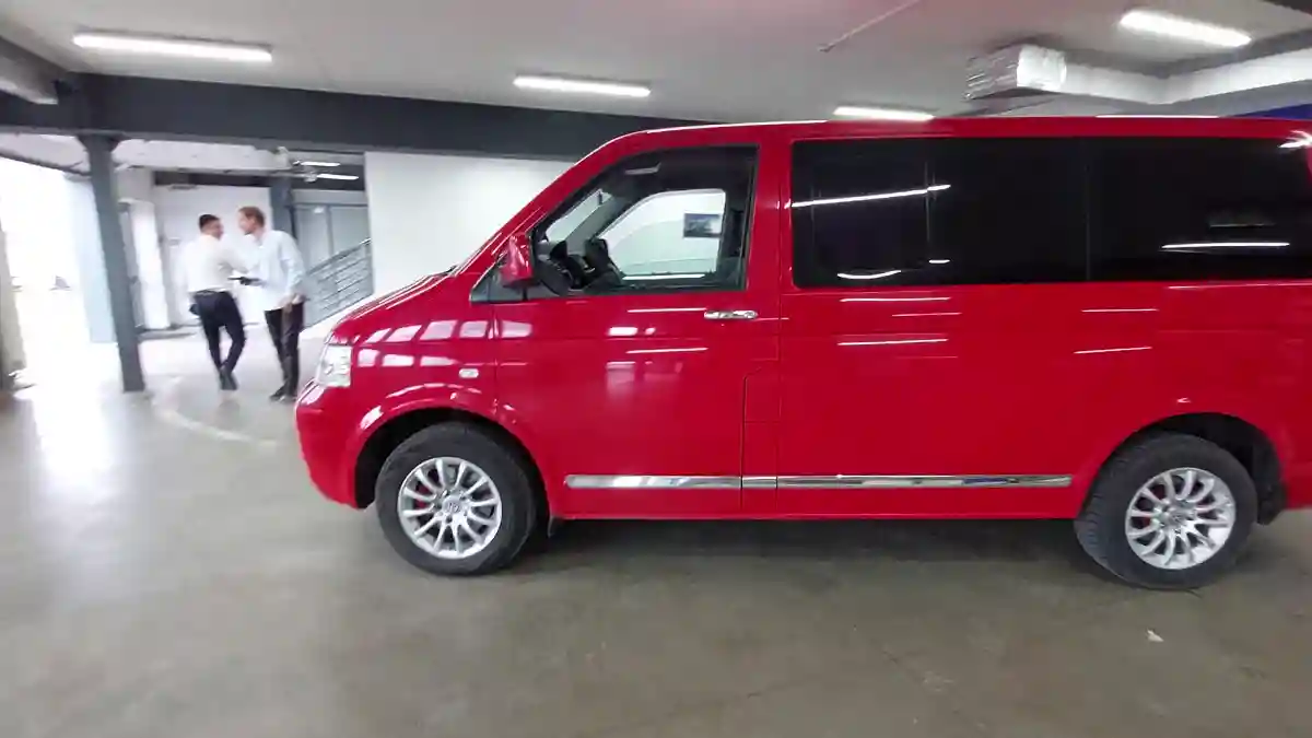 Volkswagen Caravelle 2006 года за 7 000 000 тг. в Астана