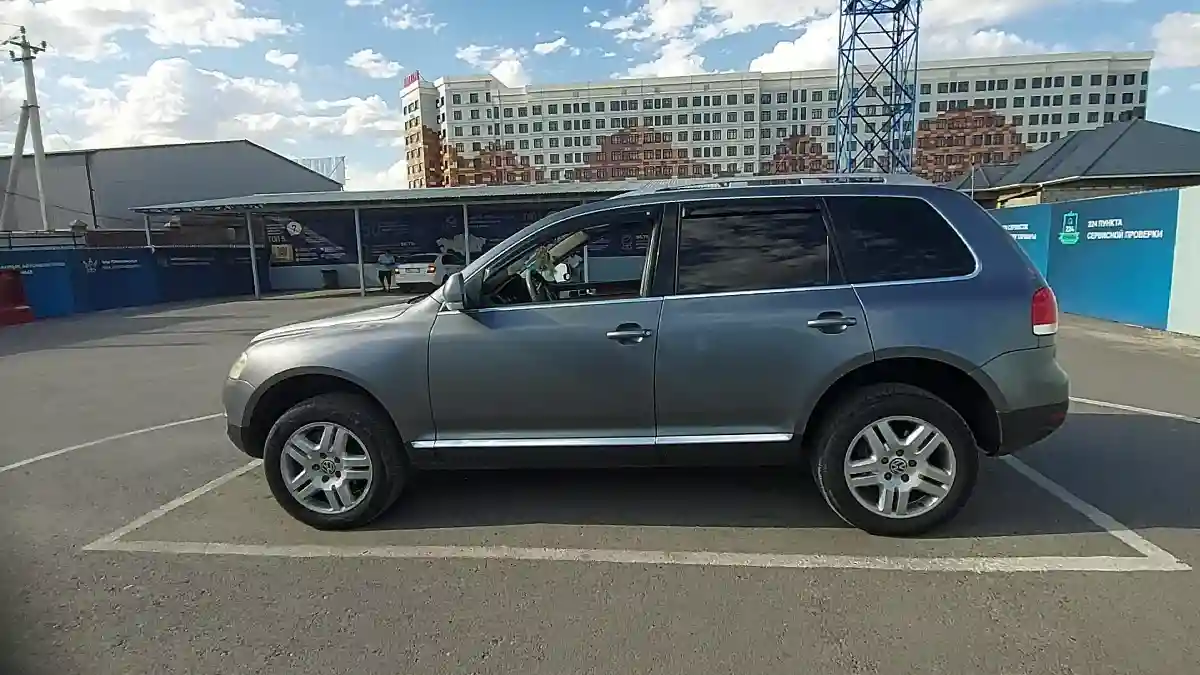 Volkswagen Touareg 2005 года за 6 000 000 тг. в Шымкент