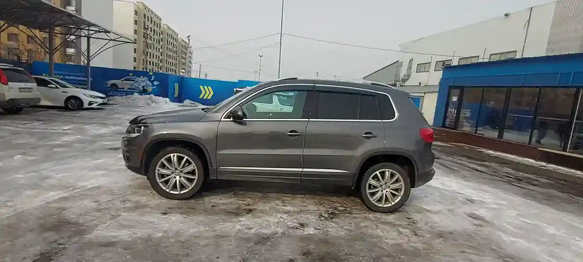 Volkswagen Tiguan 2012 года за 5 700 000 тг. в Алматы