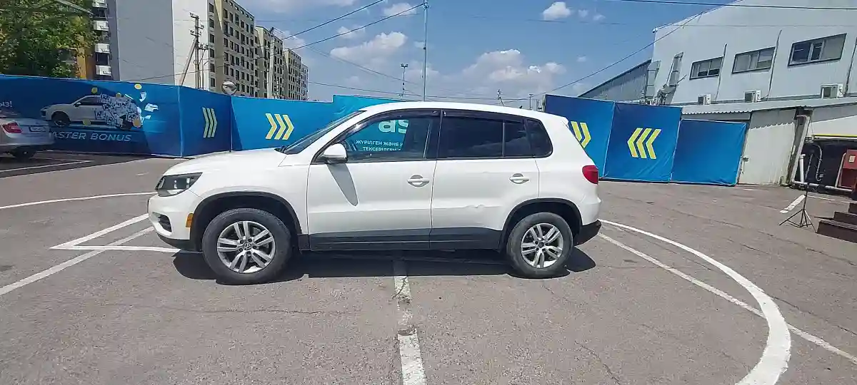 Volkswagen Tiguan 2012 года за 4 500 000 тг. в Алматы