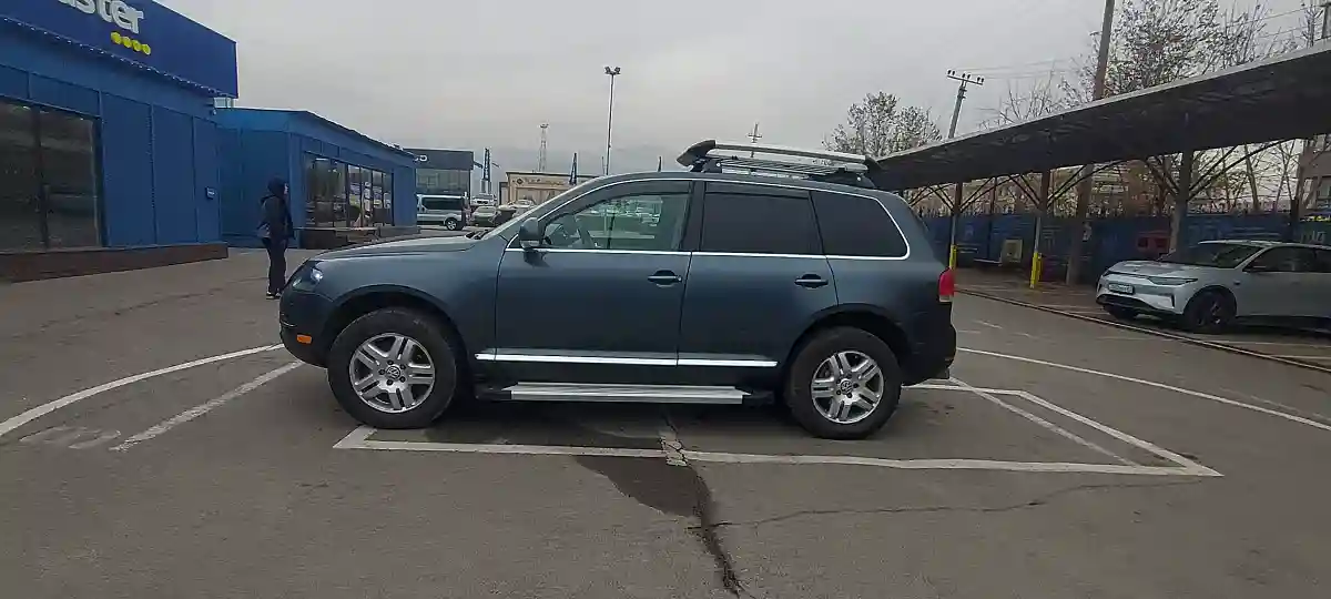 Volkswagen Touareg 2003 года за 5 000 000 тг. в Алматы