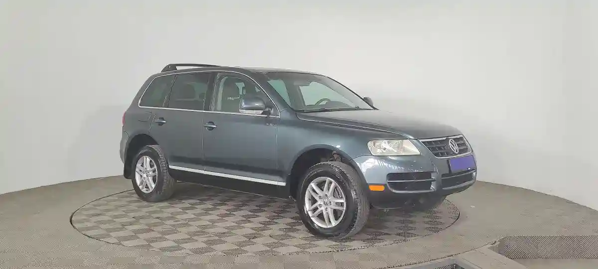 Volkswagen Touareg 2004 года за 3 890 000 тг. в Караганда