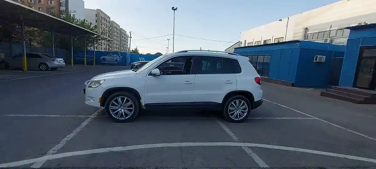 Volkswagen Tiguan 2011 года за 4 000 000 тг. в Алматы
