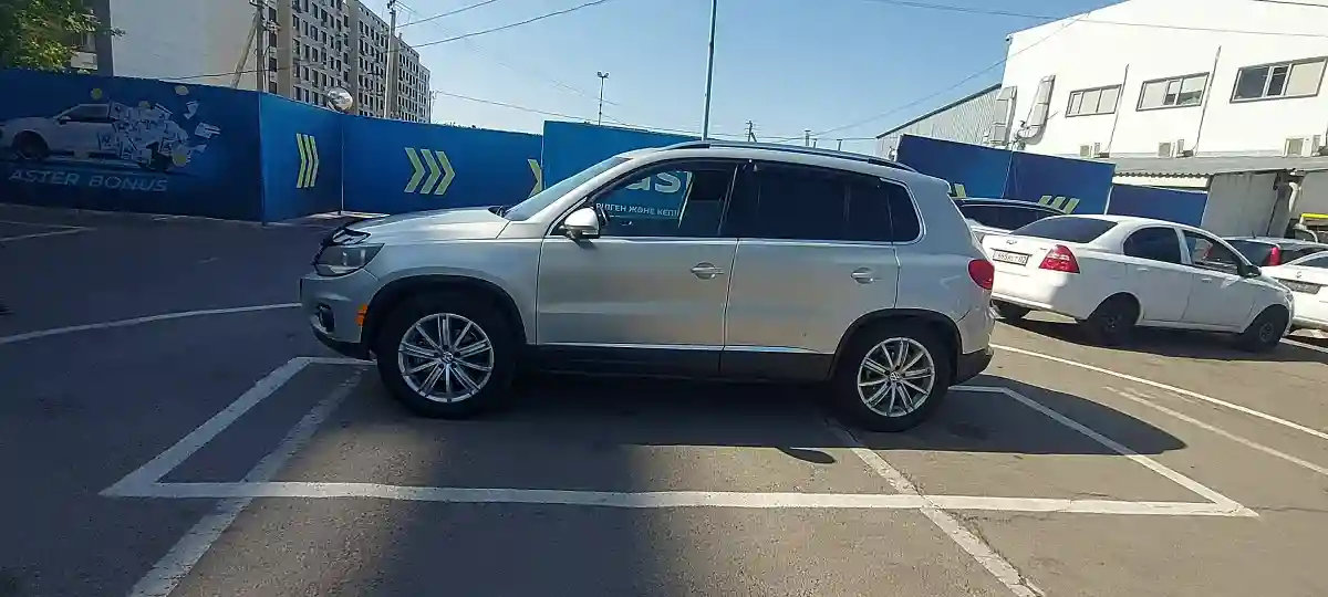 Volkswagen Tiguan 2012 года за 7 000 000 тг. в Алматы