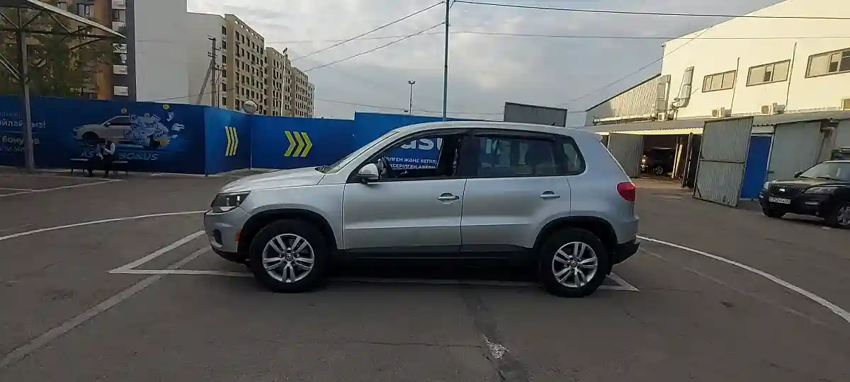 Volkswagen Tiguan 2011 года за 7 100 000 тг. в Алматы