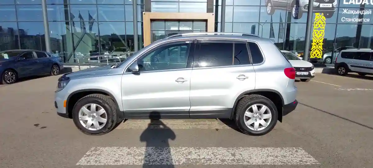 Volkswagen Tiguan 2013 года за 6 790 000 тг. в Астана