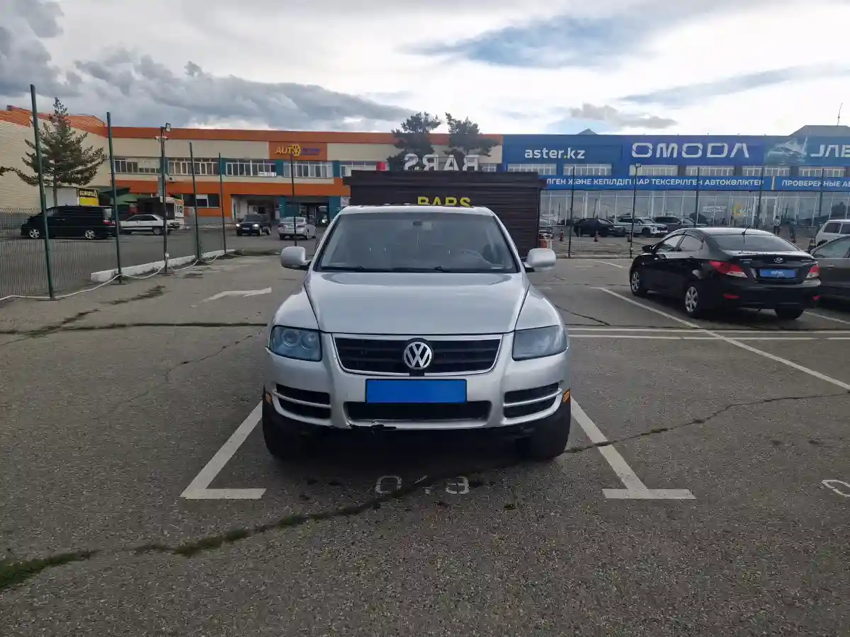 Volkswagen Touareg 2004 года за 3 500 000 тг. в Алматы