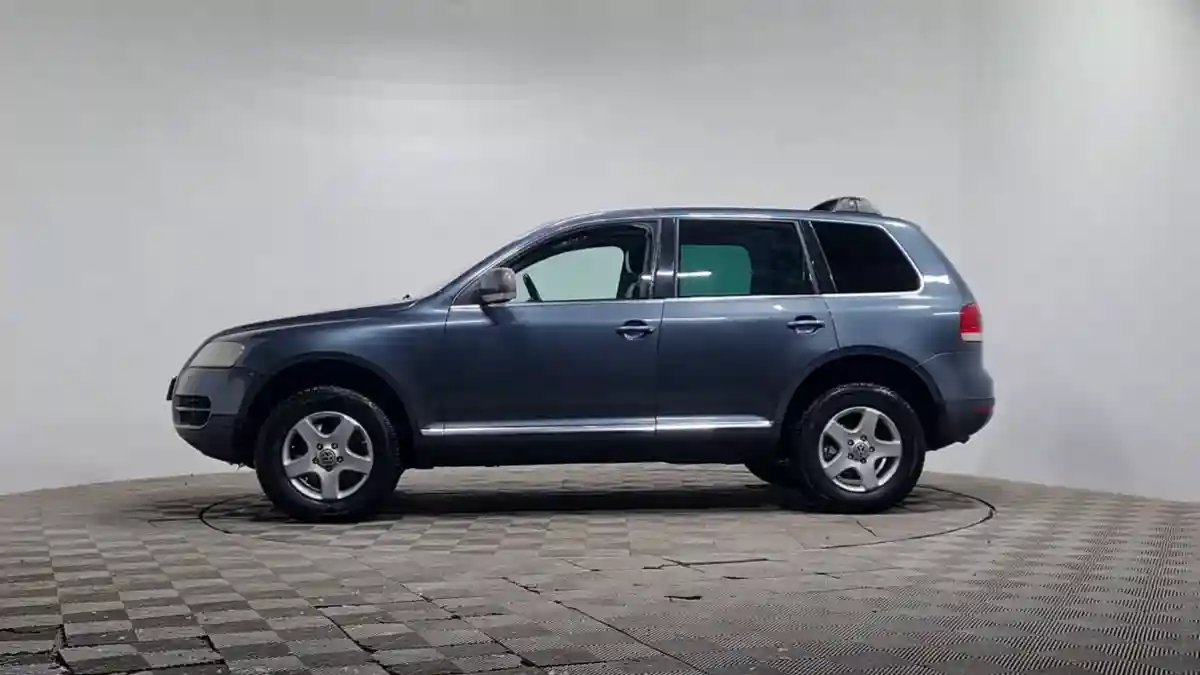 Volkswagen Touareg 2004 года за 3 490 000 тг. в Алматы