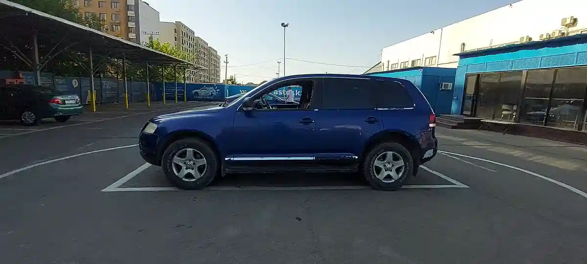Volkswagen Touareg 2003 года за 4 000 000 тг. в Алматы