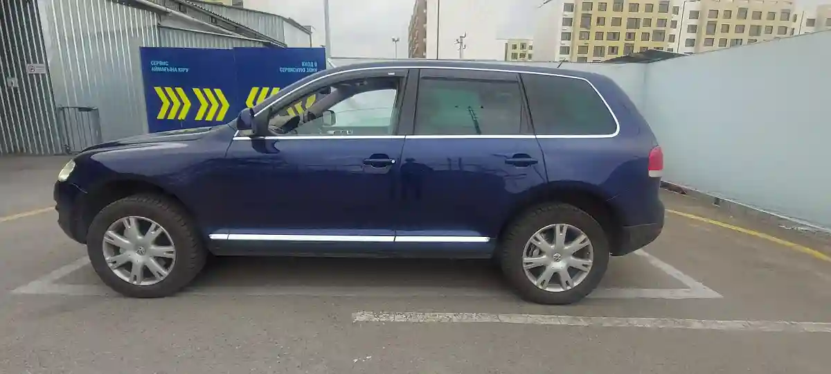 Volkswagen Touareg 2006 года за 4 200 000 тг. в Алматы