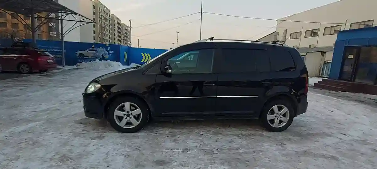 Volkswagen Touran 2007 года за 4 500 000 тг. в Алматы