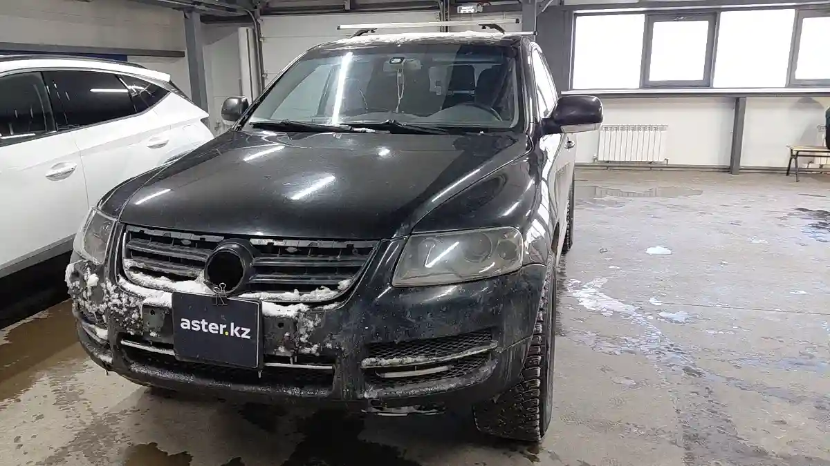 Volkswagen Touareg 2003 года за 4 800 000 тг. в Астана