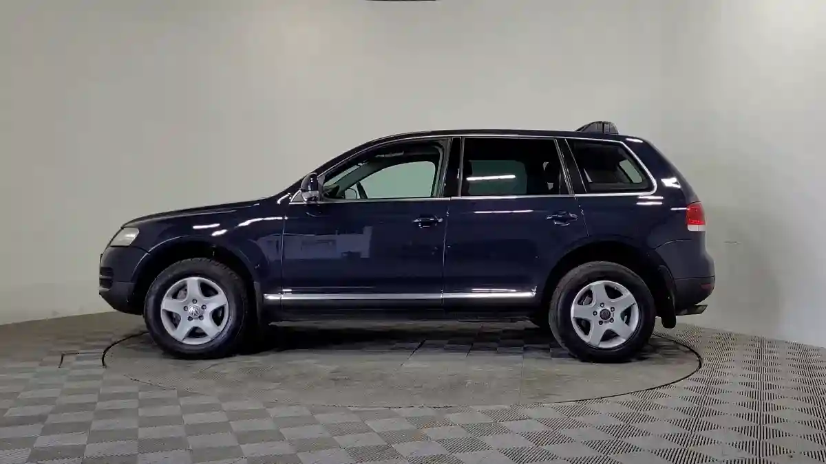 Volkswagen Touareg 2004 года за 4 790 000 тг. в Алматы