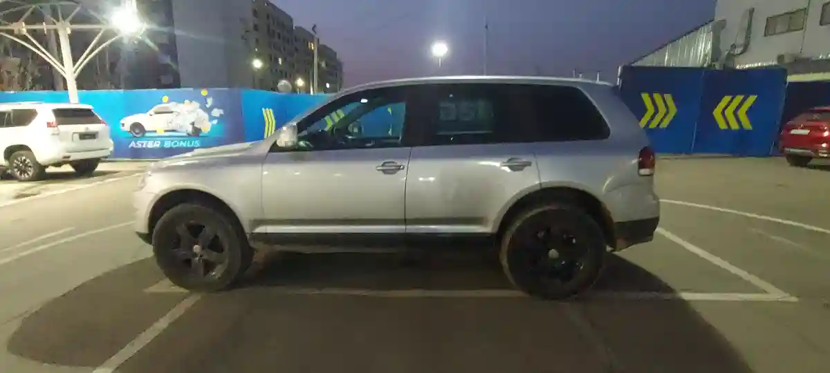 Volkswagen Touareg 2007 года за 5 000 000 тг. в Алматы