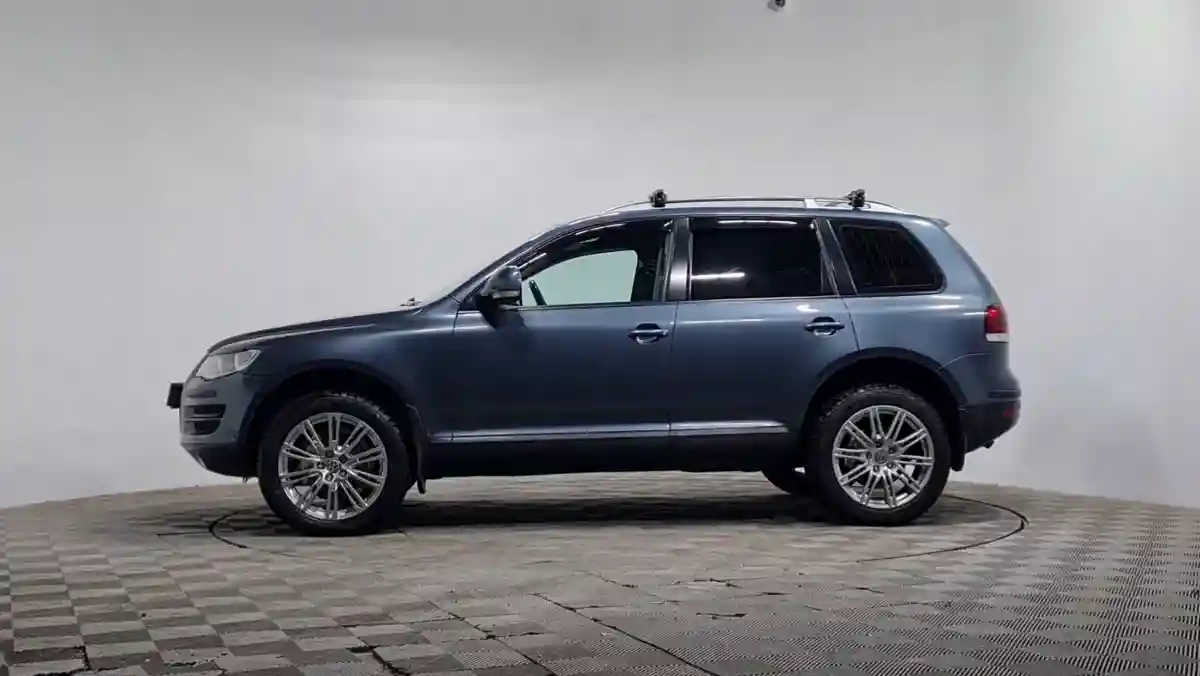 Volkswagen Touareg 2008 года за 4 790 000 тг. в Алматы