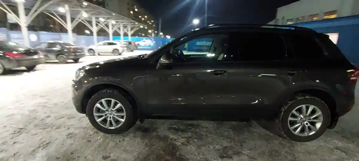 Volkswagen Touareg 2017 года за 20 000 000 тг. в Алматы