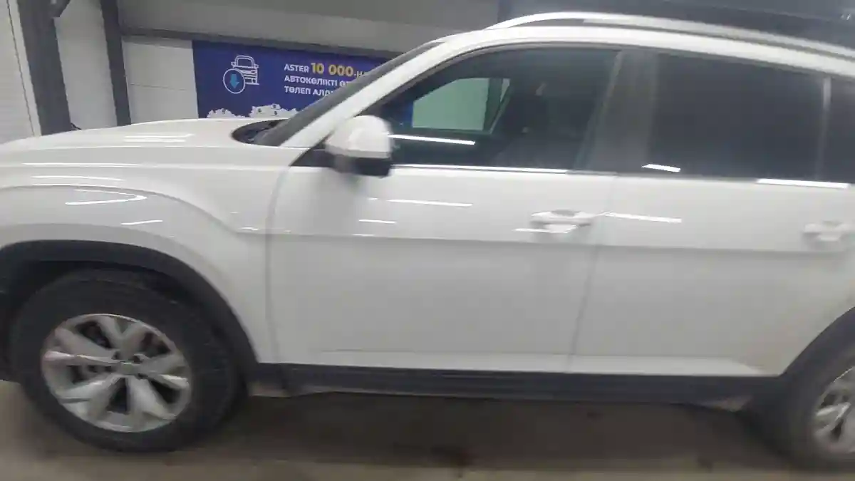 Volkswagen Teramont 2019 года за 13 450 000 тг. в Астана