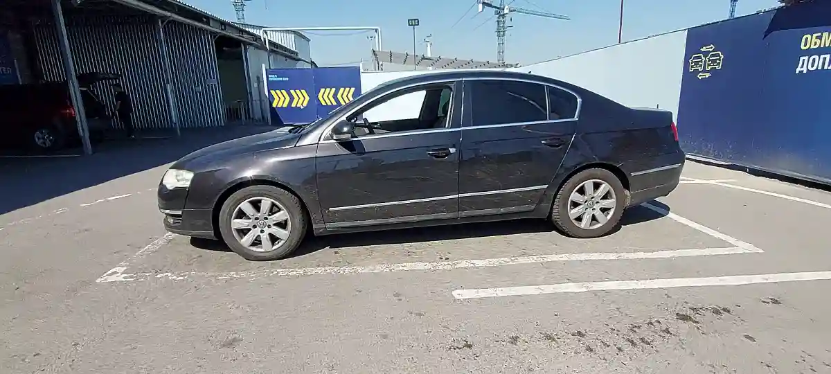 Volkswagen Passat 2005 года за 2 900 000 тг. в Алматы