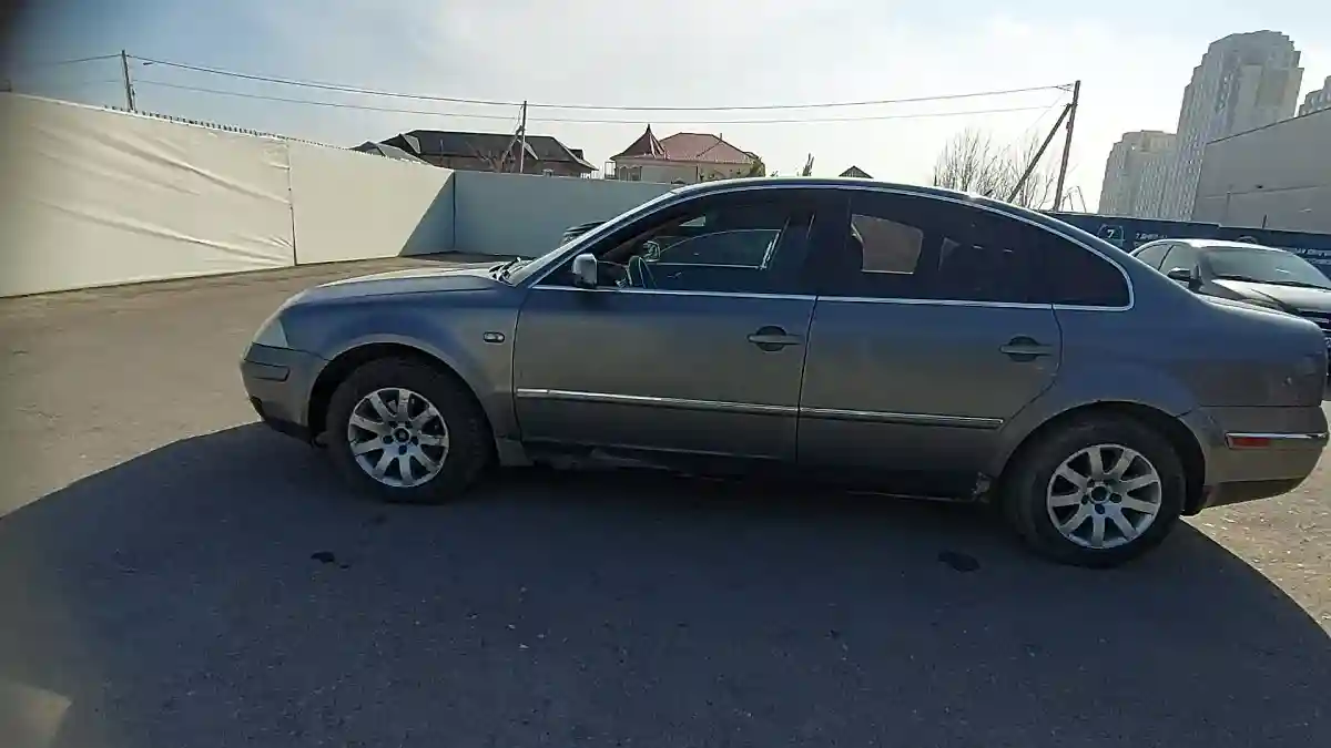 Volkswagen Passat 2003 года за 2 400 000 тг. в Шымкент