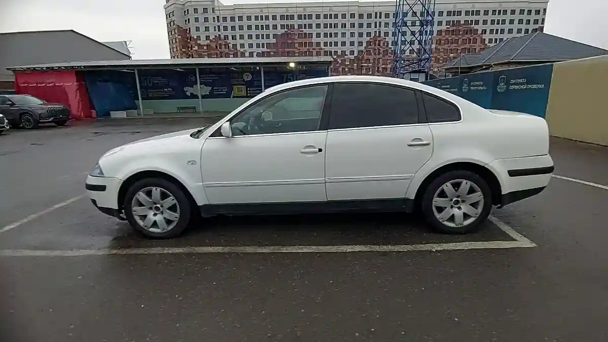 Volkswagen Passat 2001 года за 2 800 000 тг. в Шымкент