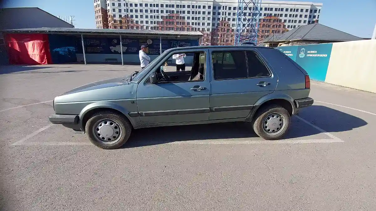 Volkswagen Golf 1989 года за 1 000 000 тг. в Шымкент