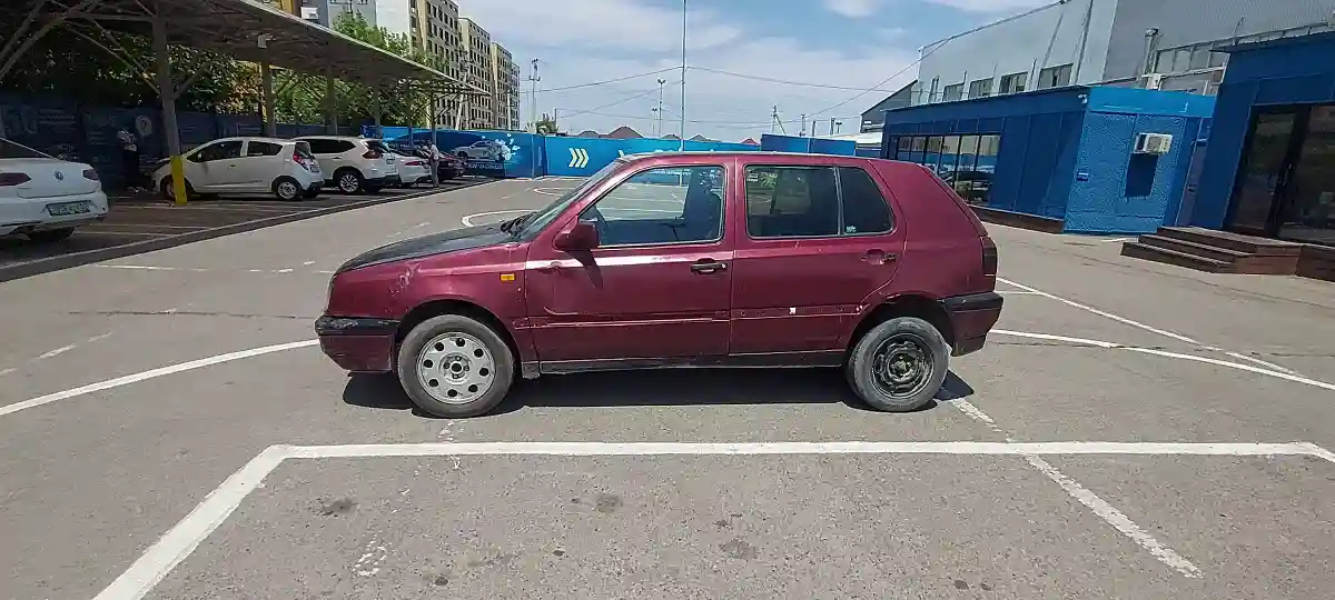 Volkswagen Golf 1991 года за 590 000 тг. в Алматы