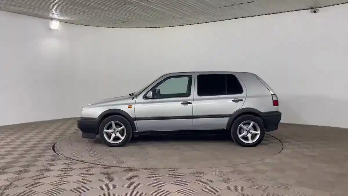 Volkswagen Golf 1992 года за 1 550 000 тг. в Шымкент