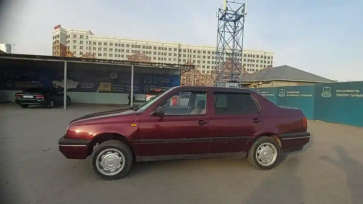 Volkswagen Vento 1992 года за 1 000 000 тг. в Шымкент