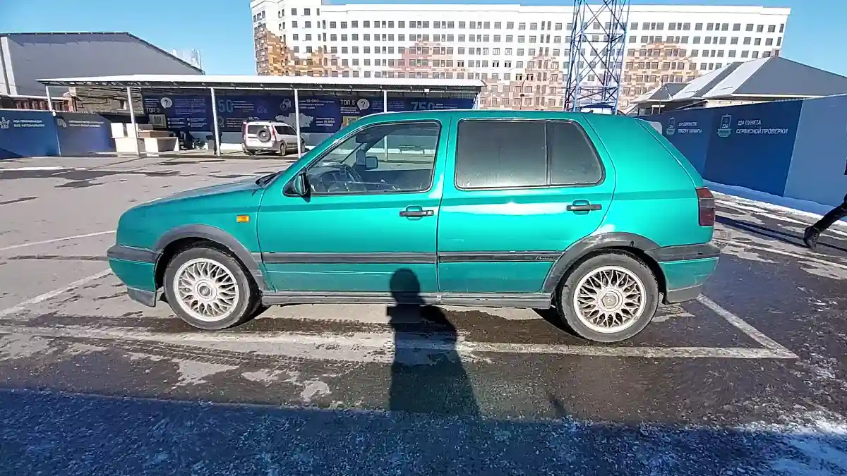 Volkswagen Golf 1992 года за 1 800 000 тг. в Шымкент