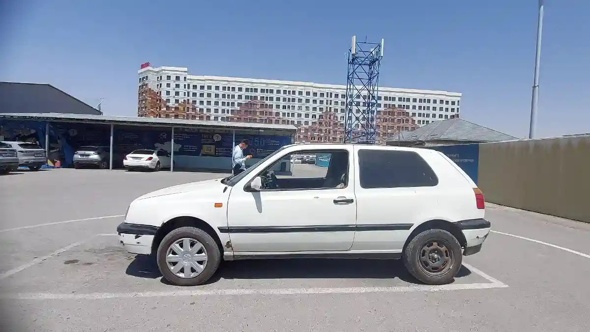 Volkswagen Golf 1992 года за 390 000 тг. в Шымкент