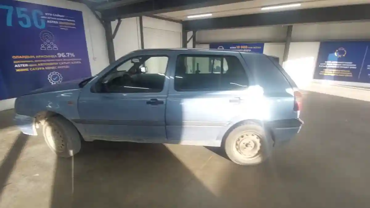 Volkswagen Golf 1992 года за 1 000 000 тг. в Астана