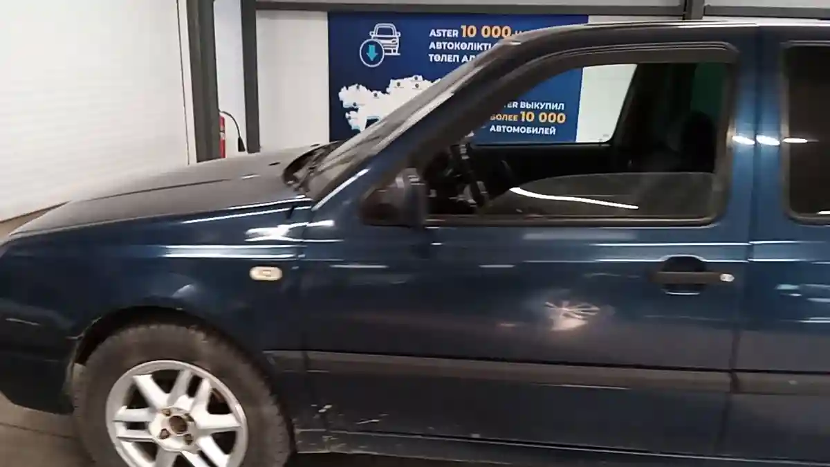 Volkswagen Vento 1992 года за 1 000 000 тг. в Астана