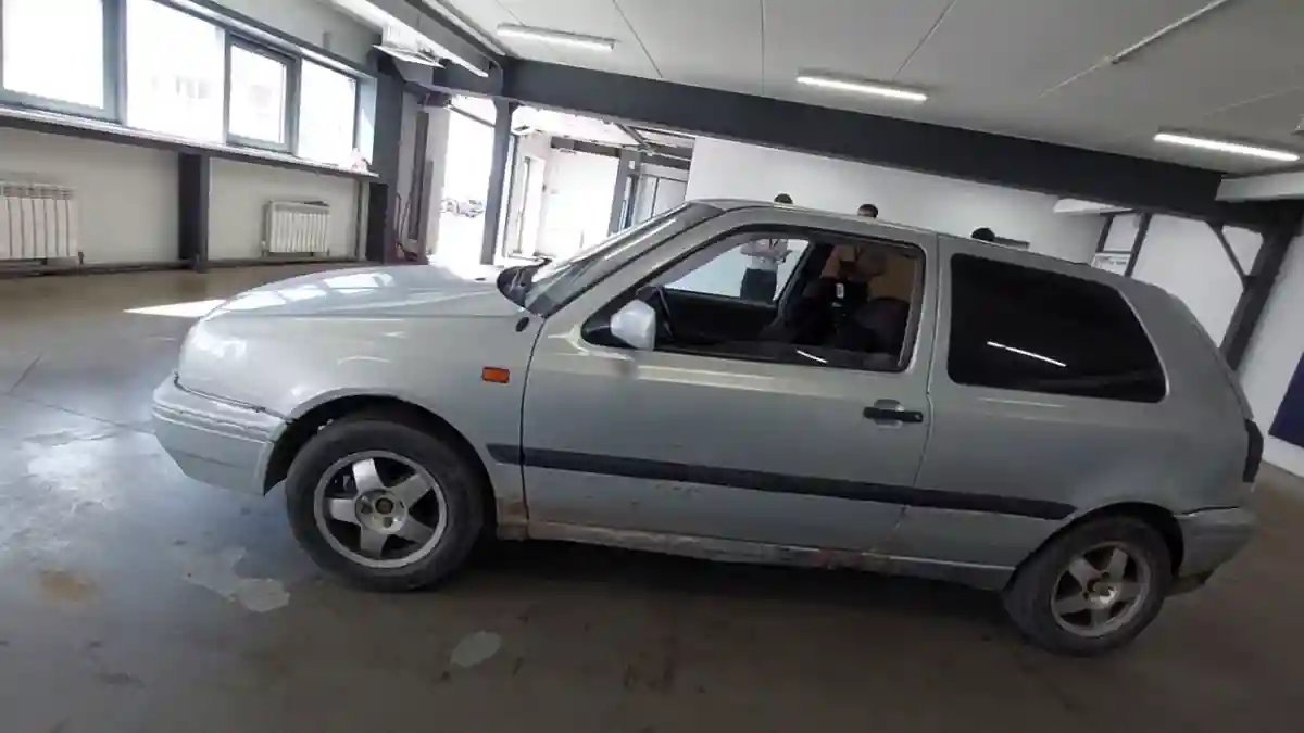 Volkswagen Golf 1992 года за 1 000 000 тг. в Астана