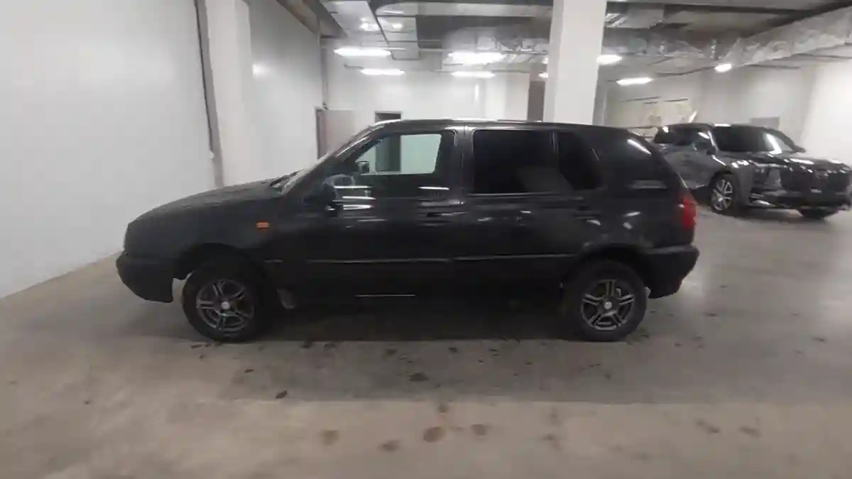 Volkswagen Golf 1993 года за 650 000 тг. в Астана