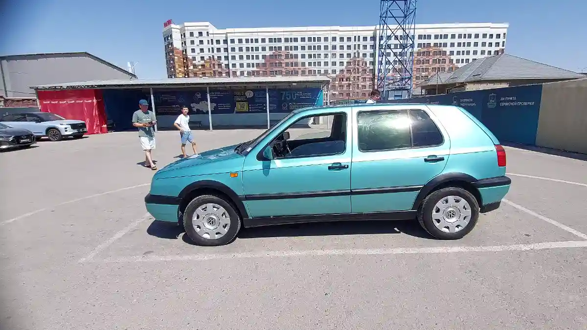 Volkswagen Golf 1993 года за 1 600 000 тг. в Шымкент