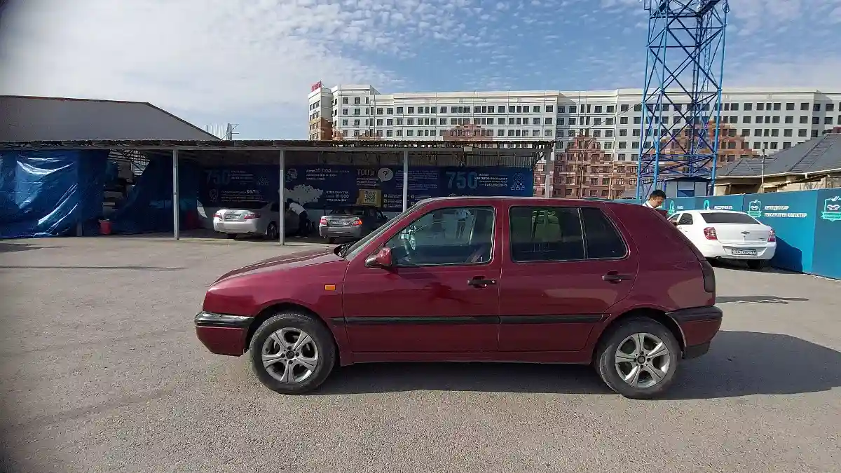 Volkswagen Golf 1993 года за 1 000 000 тг. в Шымкент