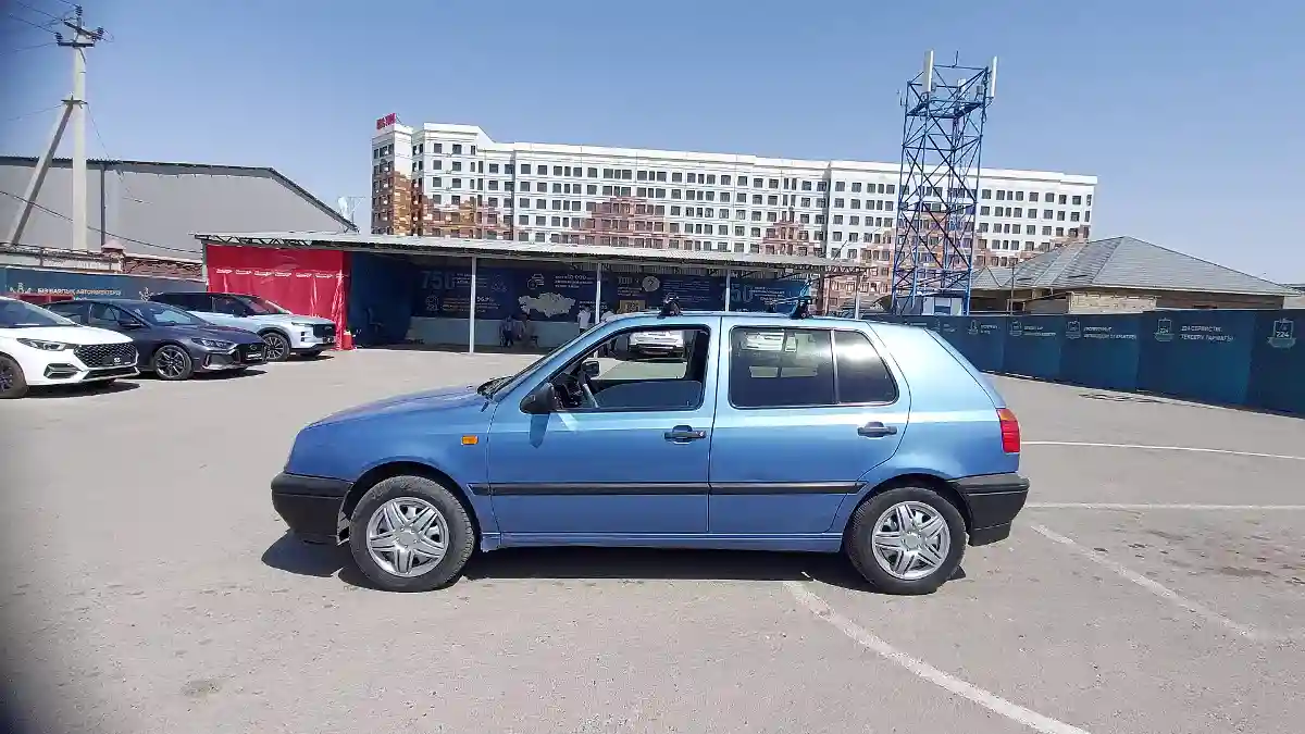Volkswagen Golf 1994 года за 1 500 000 тг. в Шымкент