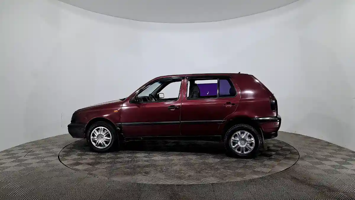 Volkswagen Golf 1994 года за 690 000 тг. в Астана