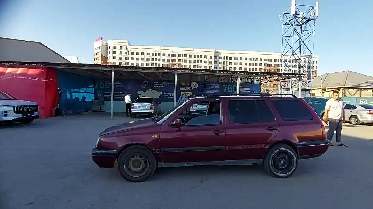 Volkswagen Golf 1994 года за 2 000 000 тг. в Шымкент