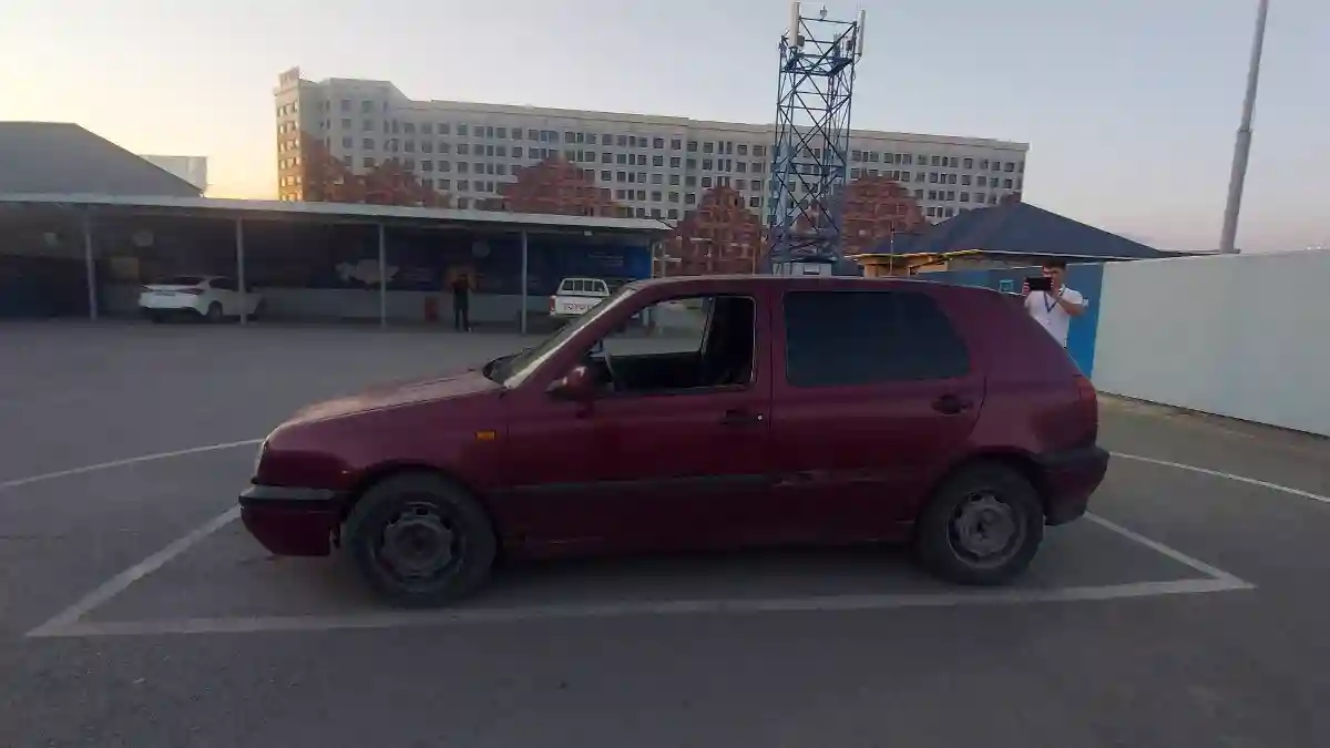 Volkswagen Golf 1995 года за 1 800 000 тг. в Шымкент