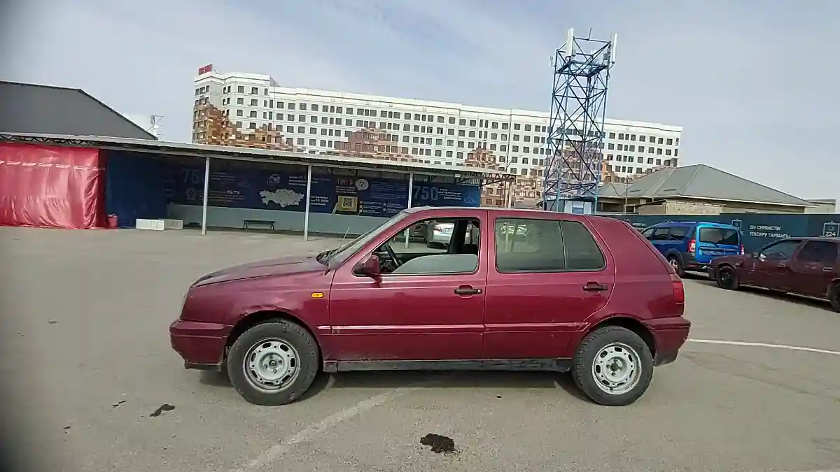 Volkswagen Golf 1996 года за 2 000 000 тг. в Шымкент
