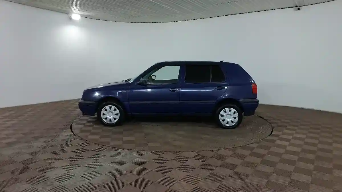 Volkswagen Golf 1996 года за 1 290 000 тг. в Шымкент