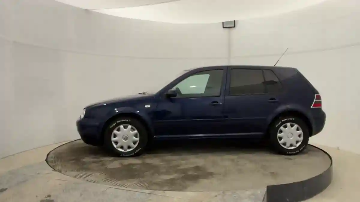 Volkswagen Golf 2001 года за 2 450 000 тг. в Актобе