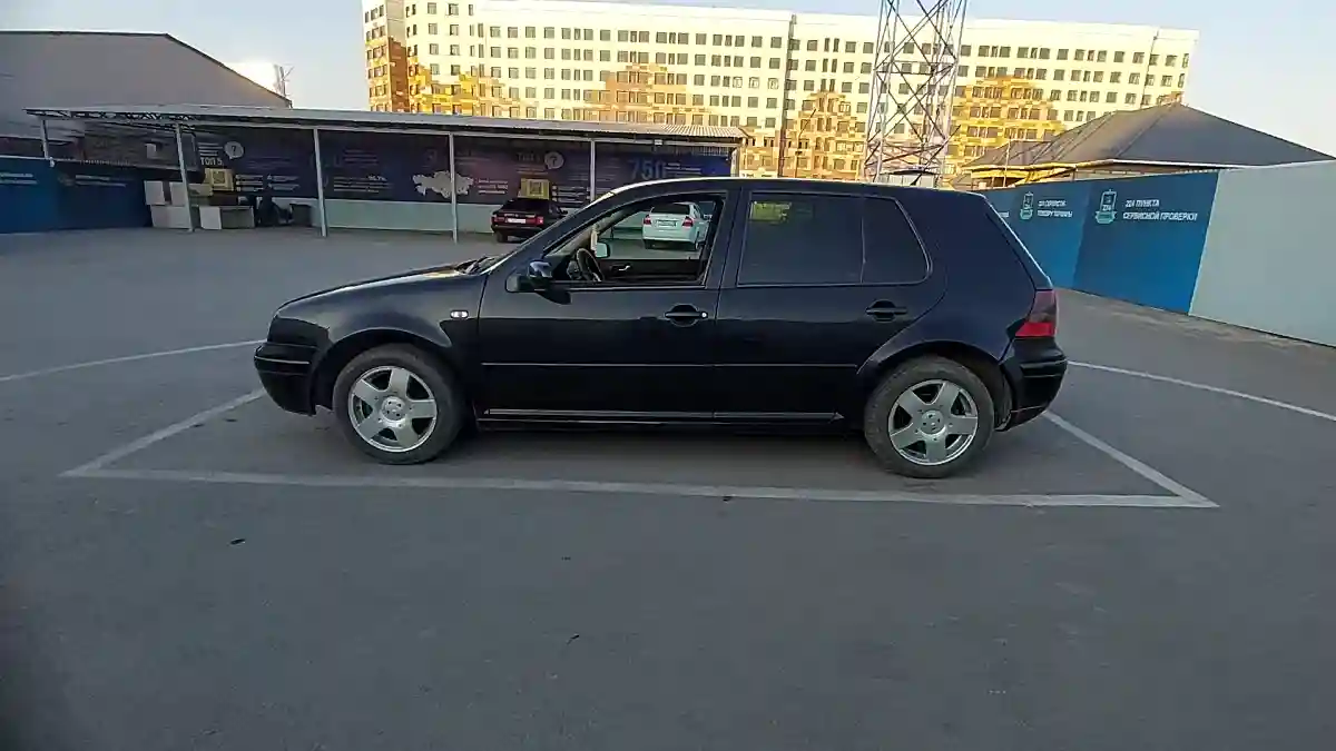 Volkswagen Golf 1998 года за 2 000 000 тг. в Шымкент