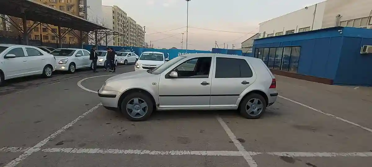 Volkswagen Golf 1998 года за 2 000 000 тг. в Алматы