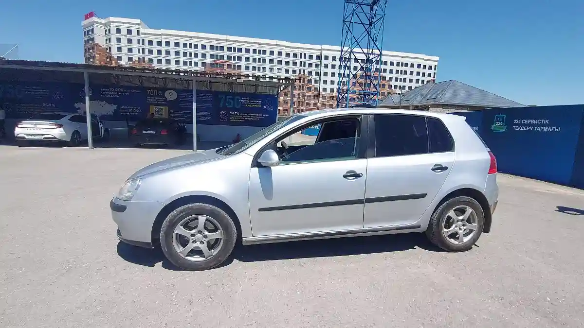 Volkswagen Golf 2005 года за 3 500 000 тг. в Шымкент