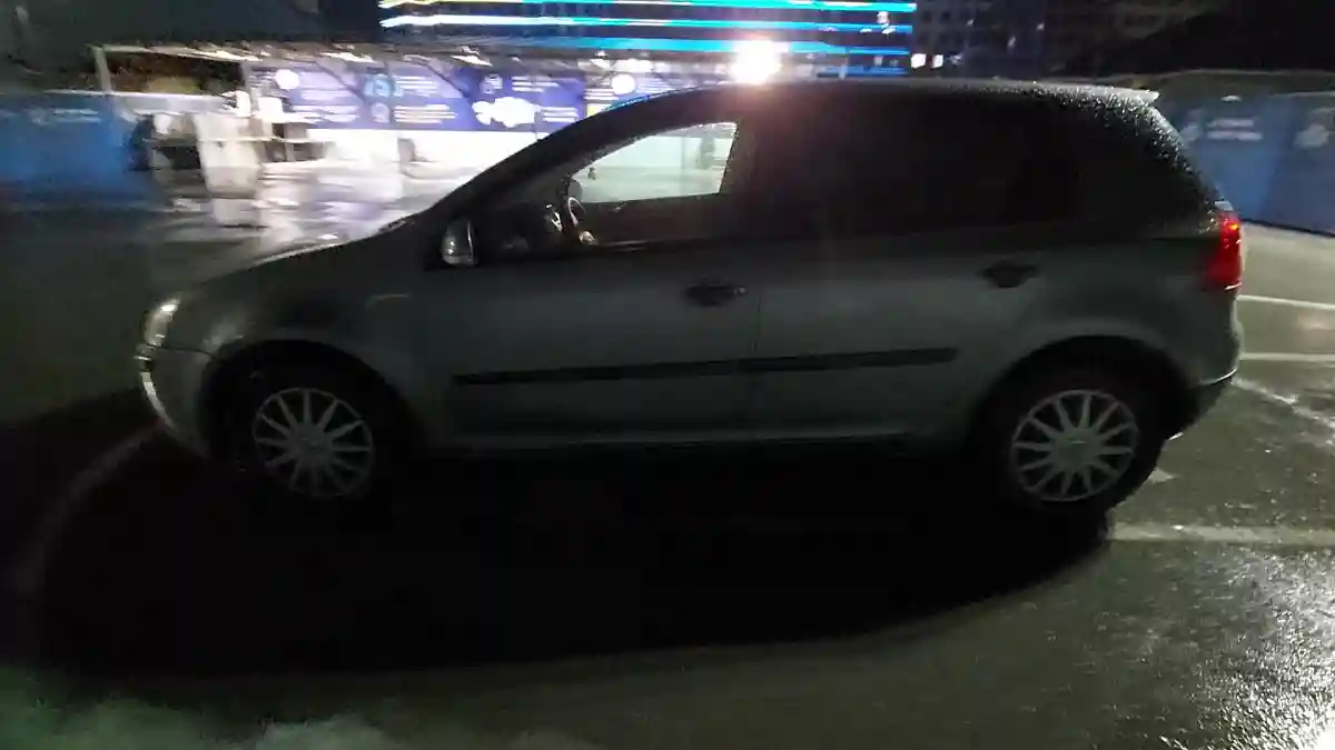 Volkswagen Golf 2006 года за 3 000 000 тг. в Шымкент