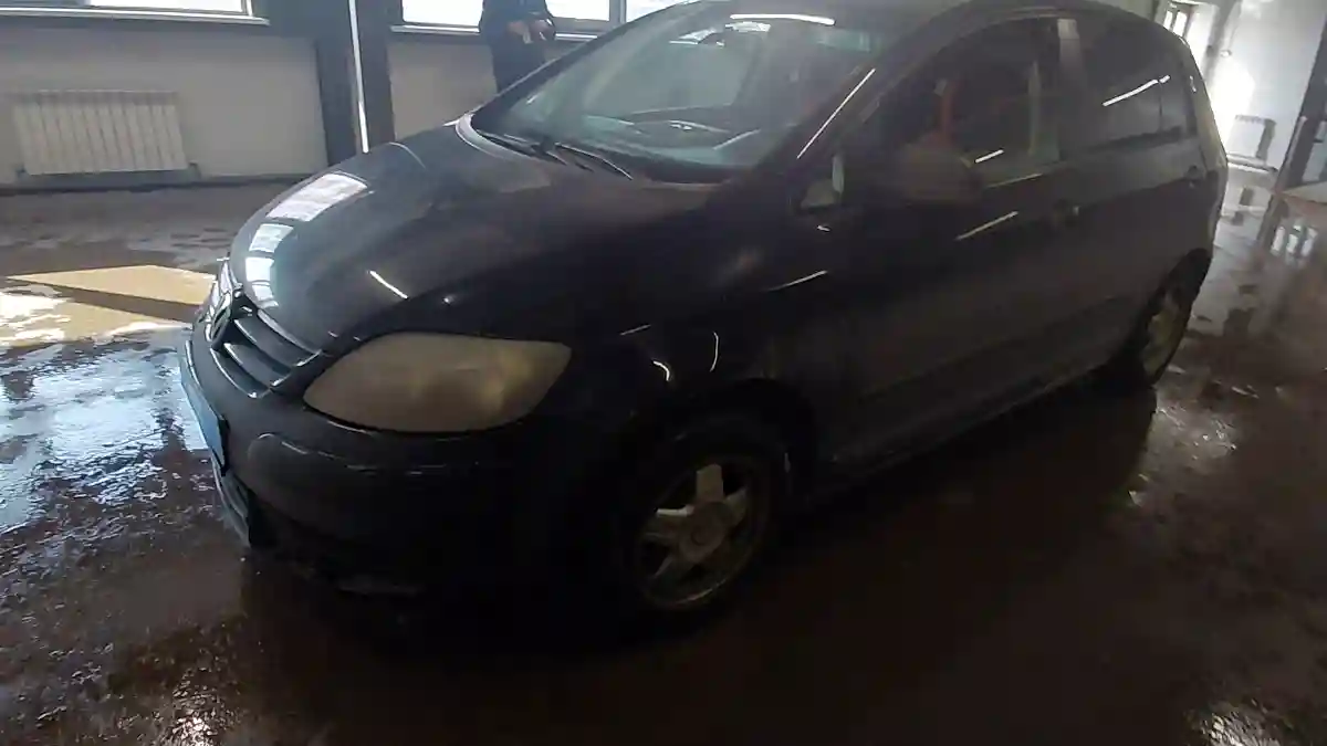 Volkswagen Golf Plus 2006 года за 2 500 000 тг. в Астана